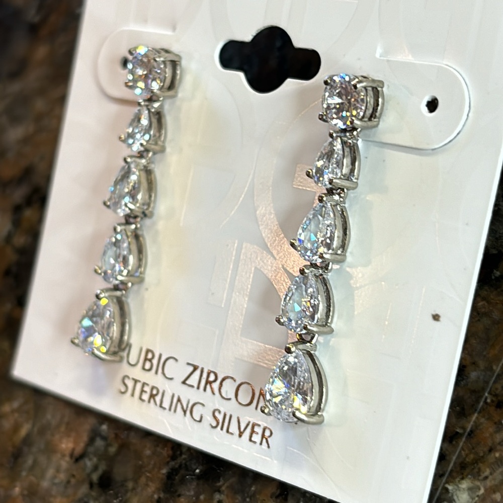 NWT Giani Bernini Cubic Zirconia Sterling Silver Teardrop Earrings